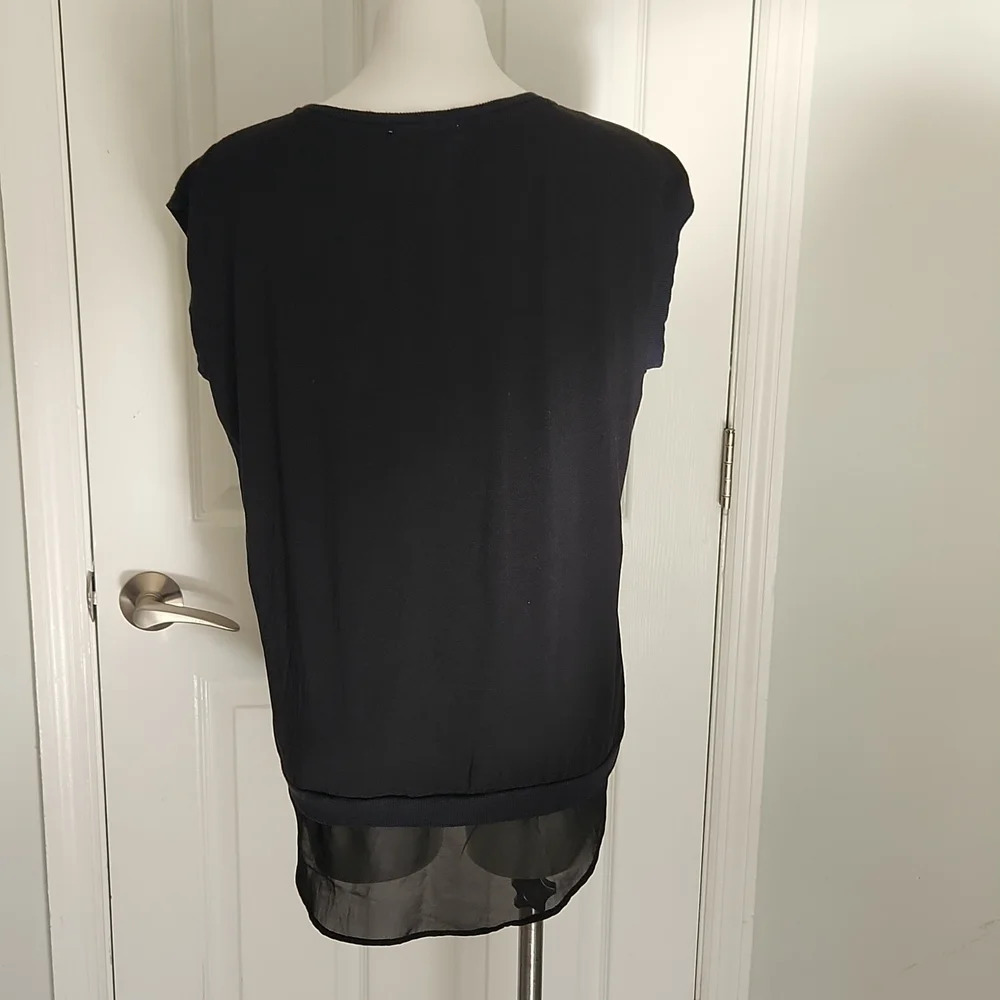 Final Sale Two by Vince Camuto Black Top - Picture 7 of 11